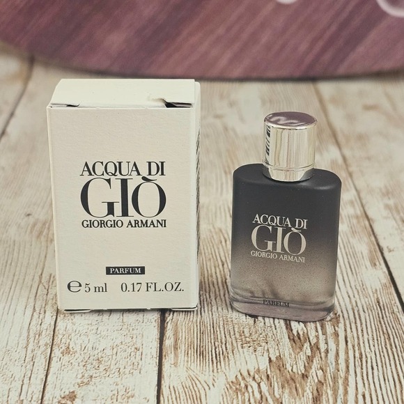 Giorgio Armani Other - Giorgio Armani Acqua Di Gio mini 5ml